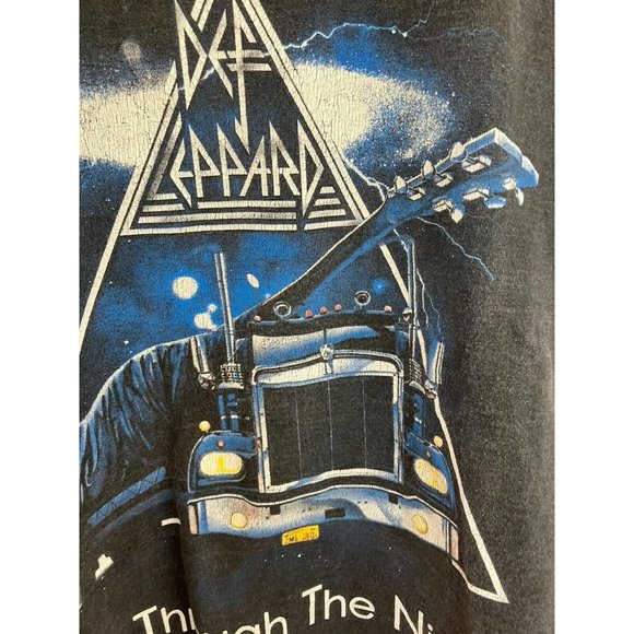 Vintage 2012 Def Leppard On Through The Night Women's Small Distressed  T-Shirt - Picture 11 of 11